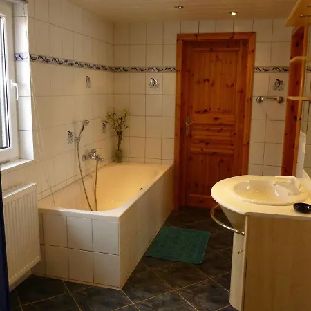 בית נופש Zum Storchennest In סטורקאו