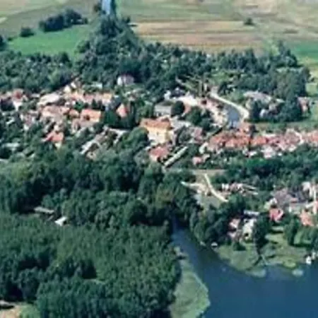 בית נופש Zum Storchennest In סטורקאו